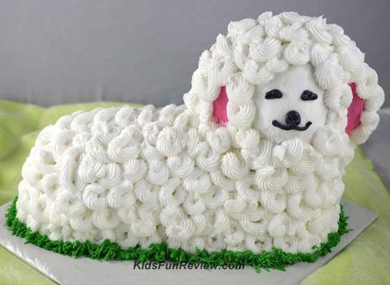 stand-up-lamb-cake
