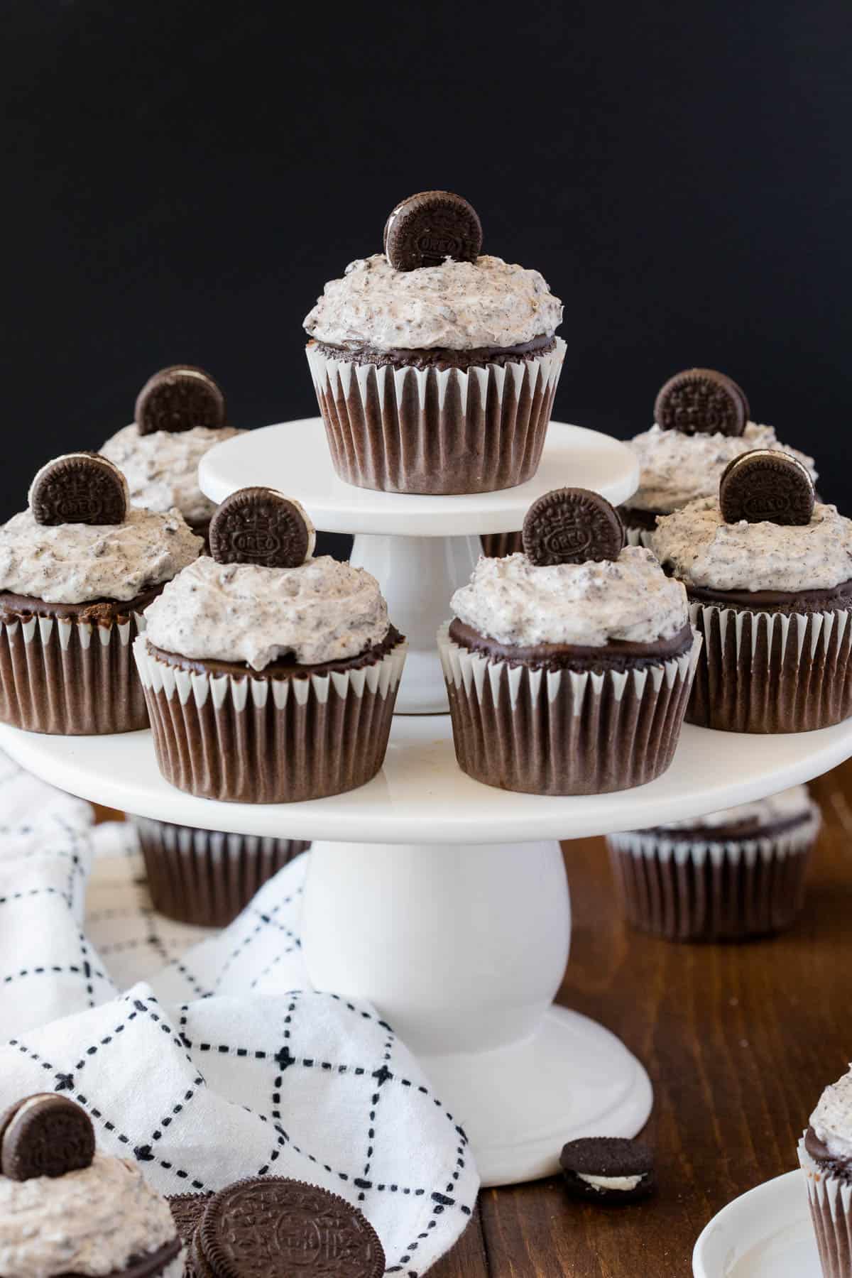 Oreo Cupcakes - Chocolate Cupcakes topped with a rich chocolate ganache and cream cheese & Oreo frosting.