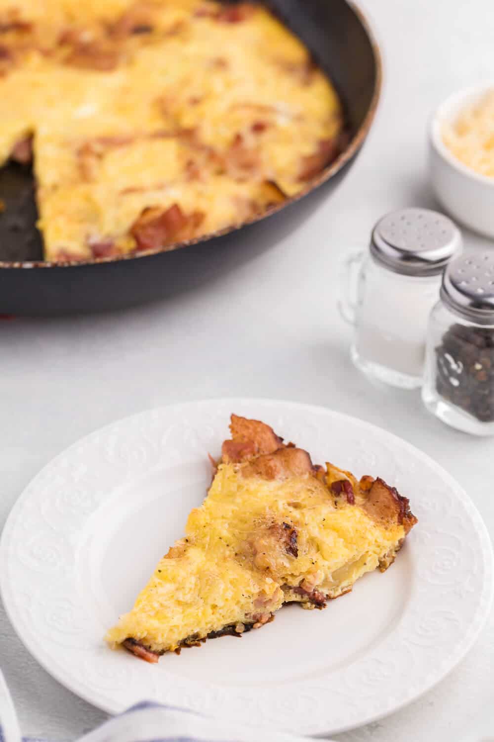 Pancetta & Onion Frittata - With sweet caramelized onions and salty pancetta, this quick and easy frittata is a great low-carb option - anytime of day!