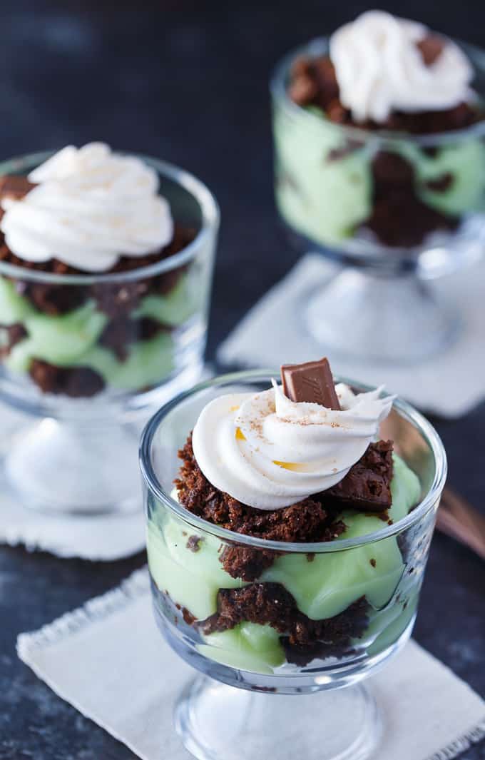 GREEN TRUFFLE easy green desserts for St Patricks Day. Get tons of dessert ideas from decadent, no bake, easy, vegan and green!