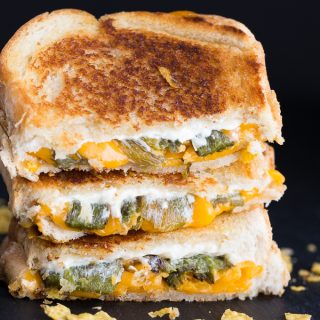 Jalapeno Popper Grilled Cheese Sandwich - Take your lunch to a whole new spicy level!