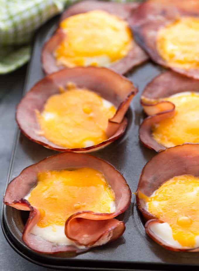 Ham & Eggs in a Muffin Tin - Savory and filling, this low carb breakfast recipe is a great make-ahead option for busy mornings.