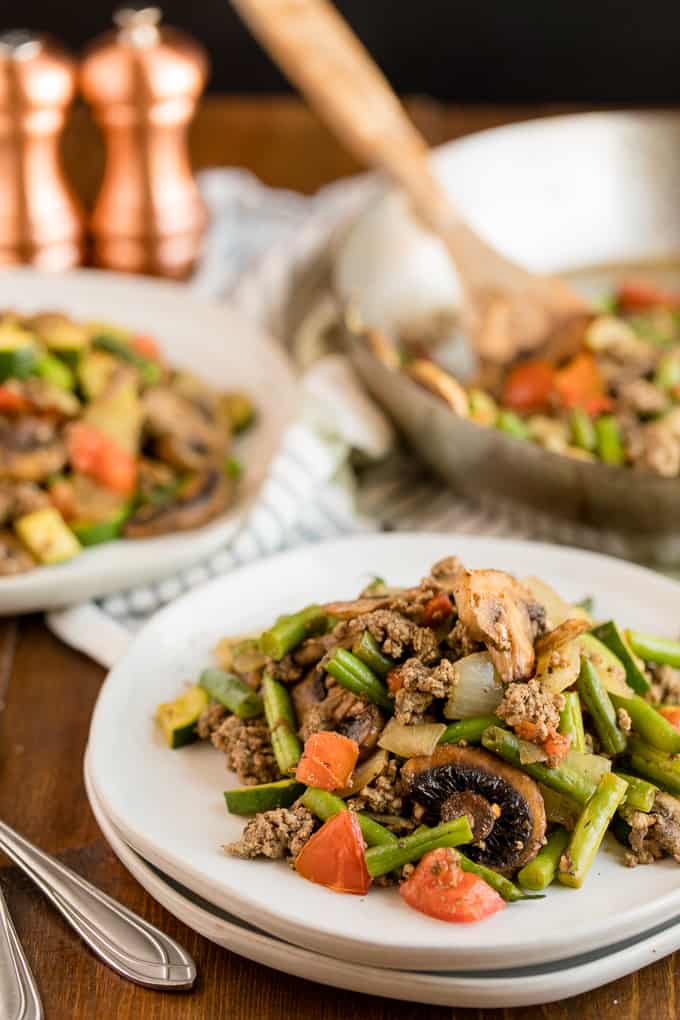 Garden Vegetable Beef Skillet - a one pan meal made with fresh veggies, spices and ground beef!