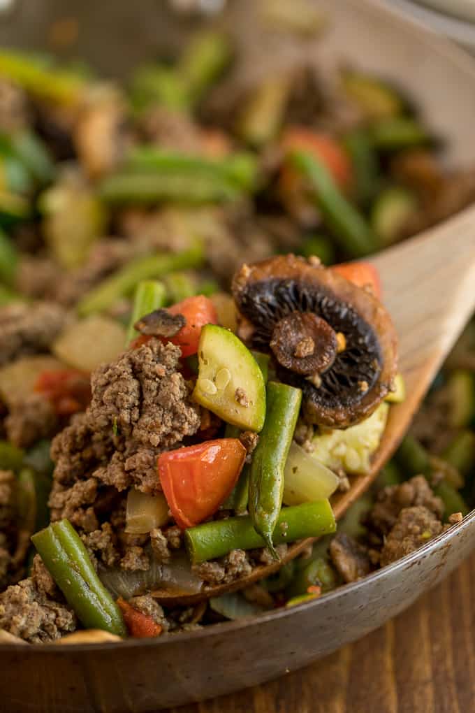 Garden Vegetable Beef Skillet - Garden Vegetable Beef Skillet Recipe - a one pan meal made with fresh veggies, spices and ground beef!