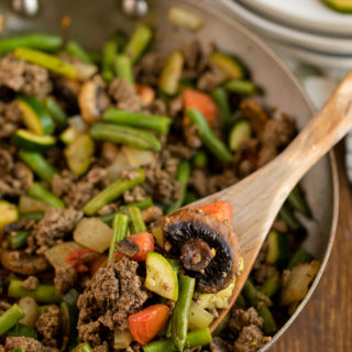 Garden Vegetable Beef Skillet - Garden Vegetable Beef Skillet Recipe - a one pan meal made with fresh veggies, spices and ground beef!