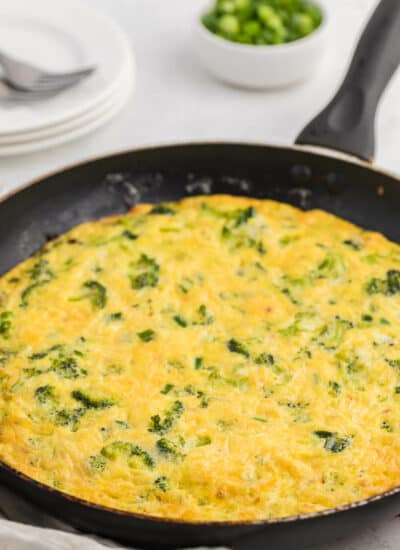 Broccoli Frittata - The classic and delicious combination of broccoli and cheese are the perfect pair in this quick and easy oven-baked frittata. Fresh or frozen broccoli can be used to make this quick and easy meal.