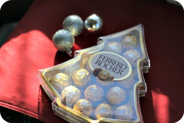 Ferrero Rocher Holiday Giveaway (Can) - Simply Stacie