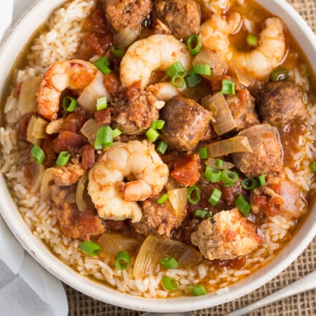 Sausage Jambalaya - An easy slow cooker meal with just the right mix of hot and spicy!