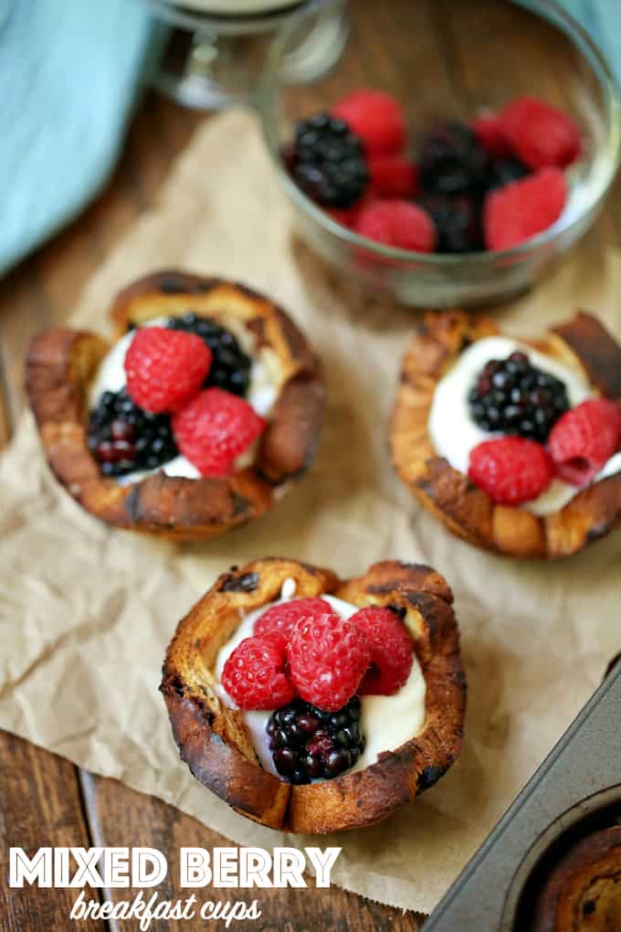 Mixed Berry Breakfast Cups