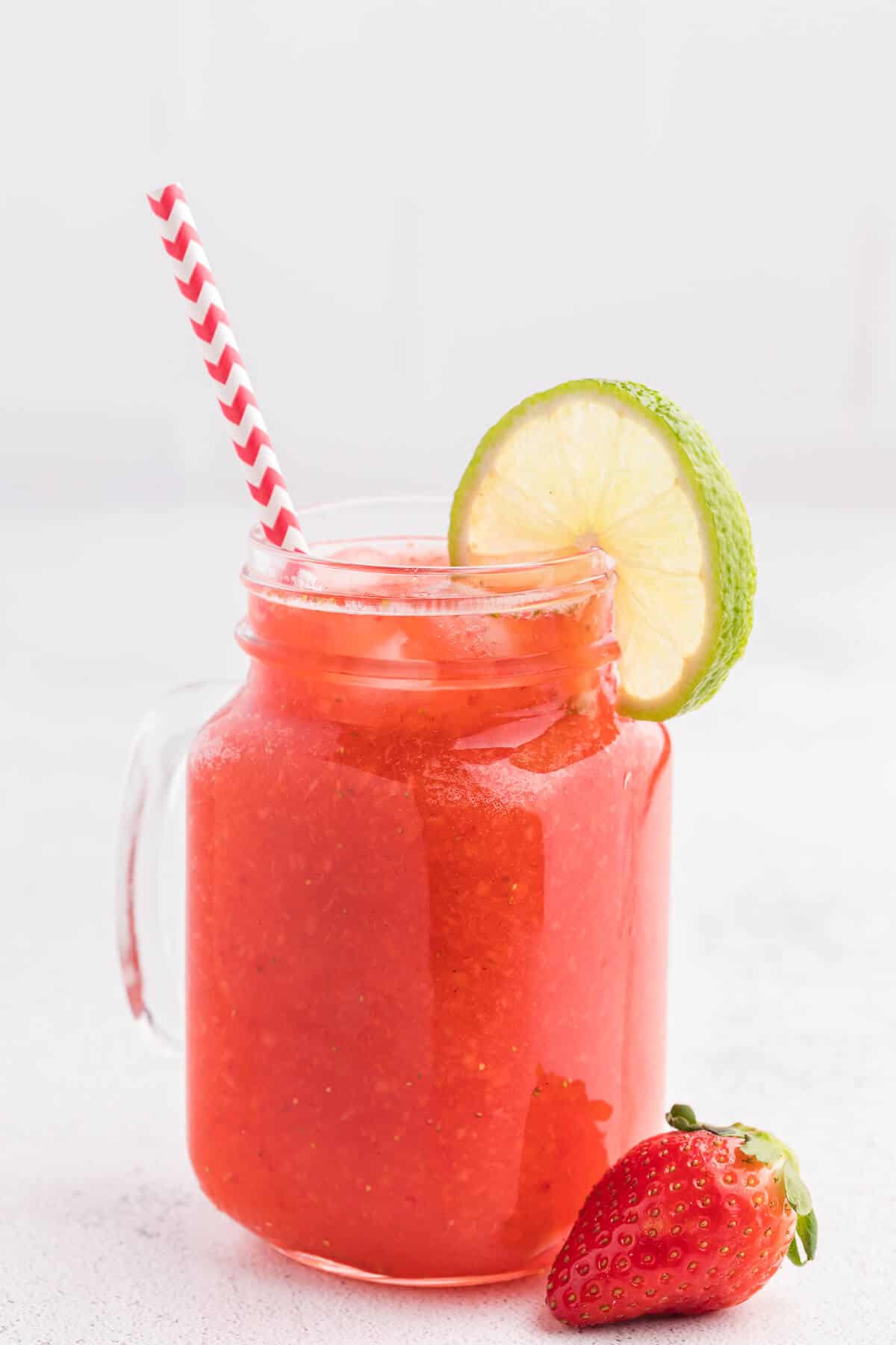 Strawberry Agua Fresca - Healthy and refreshing! Easy to make with water, lime juice and strawberries.