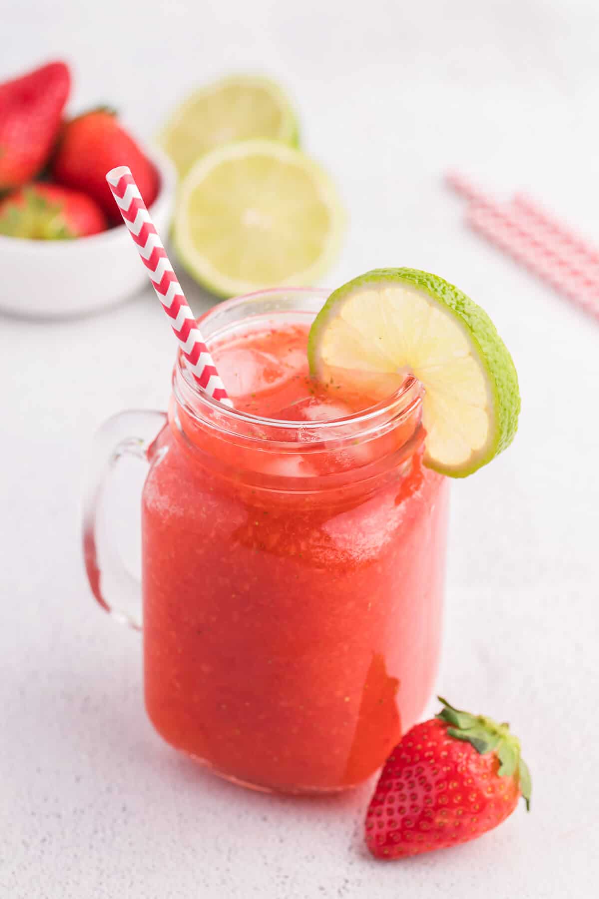 Strawberry Agua Fresca - Healthy and refreshing! Easy to make with water, lime juice and strawberries.