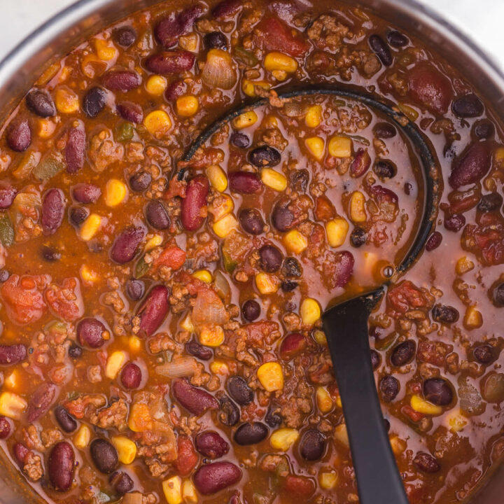Pantry Chili - Made mostly with ingredients from your pantry!