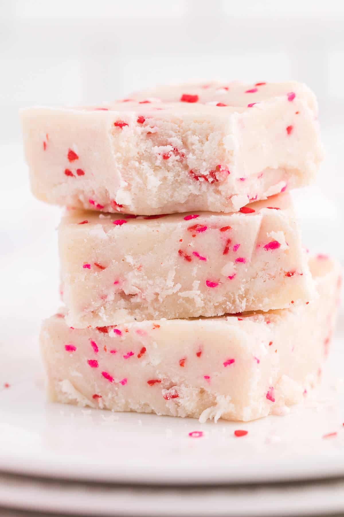 Valentine's Day Fudge - This vanilla "fudge" is made with a secret ingredient - a boxed white cake mix! This versatile sweet treat can be "changed up" by using different flavours of cake mix! It's guaranteed to satisfy your sweet tooth.
