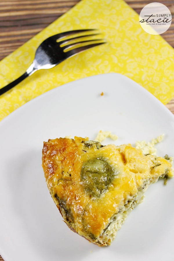 Slow Cooker Spinach & Feta Quiche - Make this low-carb quiche in the Crockpot for your next brunch. It's a great savory breakfast recipe with spinach and 3 types of cheese. Yum!