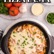 Slow cooker pizza pasta pin image.