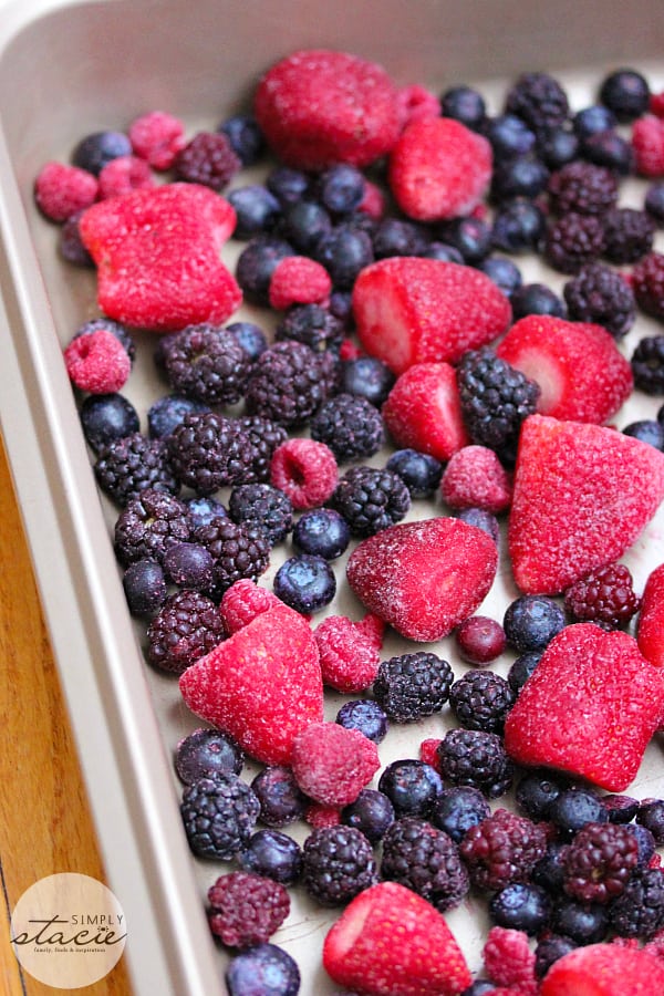 Cake Mix Cobbler - Only three ingredients in this simple recipe - pop, cake mix and frozen fruit!