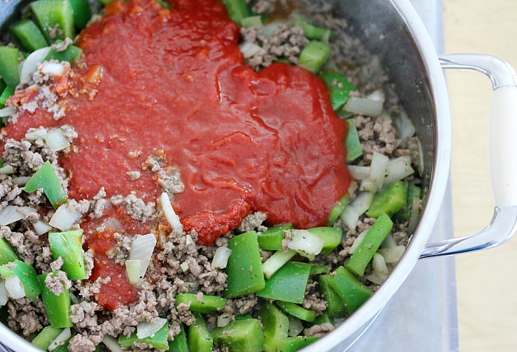 One-Pot Unstuffed Pepper Pasta - The easiest One-Pot Unstuffed Pepper Pasta recipe ever! Make your family a delicious meal in under 30 minutes.