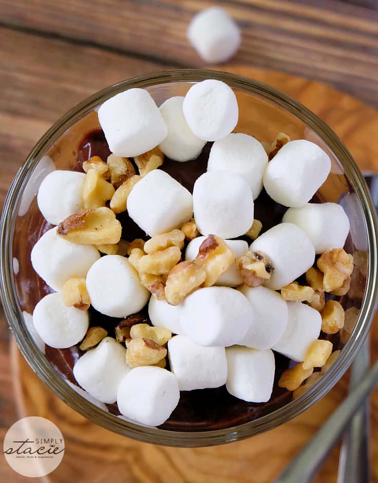 Rocky Road Pudding - Indulge in this decadent chocolate dessert made with creamy homemade chocolate pudding and topped with marshmallows and walnuts!