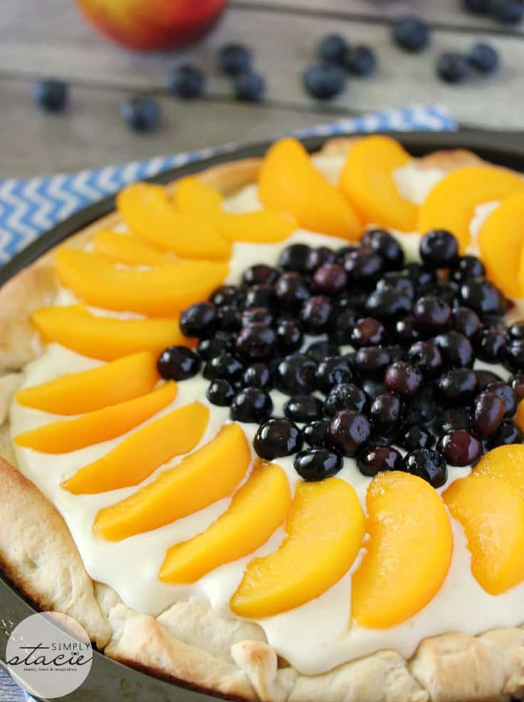 Peach & Blueberry Pizza - The freshest dessert pizza! This easy recipe is a visual party pleaser and tastes great.