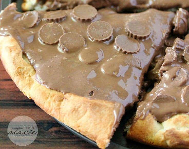 Reese Peanut Butter Pizza