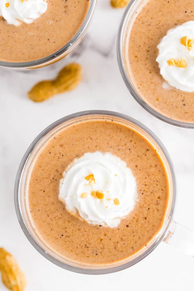 Slow Cooker Peanut Butter Hot Chocolate - The delicious flavours of a peanut butter cup in hot chocolate! Super easy to make in the slow cooker - a great make-ahead recipe when serving a crowd!