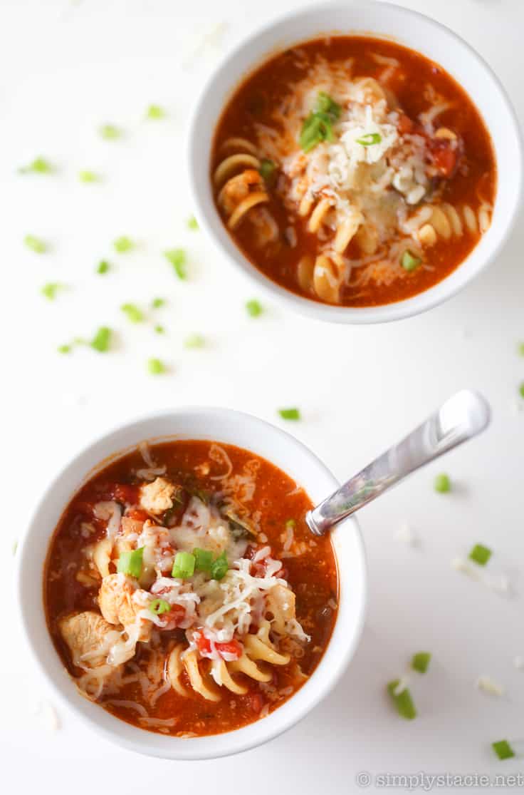 Butter Chicken Lasagna Soup - The best fusion comfort food! Add a little taste of India to this Italian-inspired soup with zesty butter chicken sauce with ricotta and mozzarella cheeses.