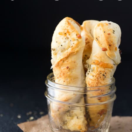 Easy Garlic Twists - This delicious recipe is a crowd favourite with only a few ingredients! Use refrigerated biscuits to save time.