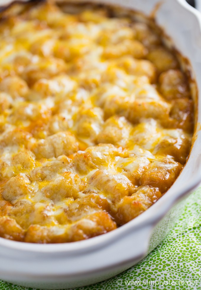 Mexican Tater Tot Casserole - This easy casserole recipe was a hit with my family! It was spicy, hearty and tasty. Comfort food for the win.