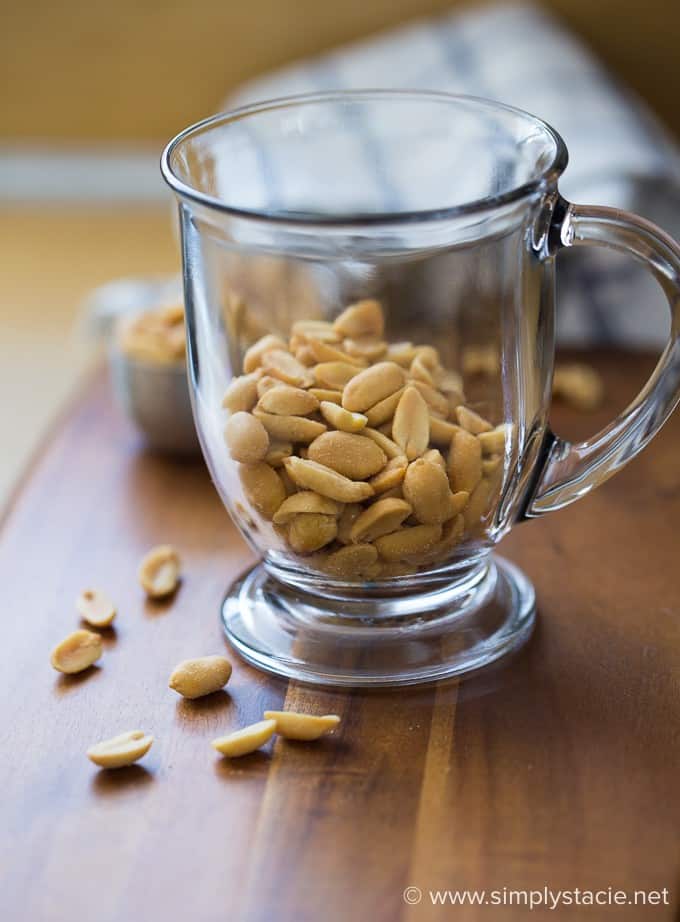 How to Toast Nuts - Have you wondered how to toast nuts? Check out these three easy ways using your microwave, oven and stove for perfect nuts every time!