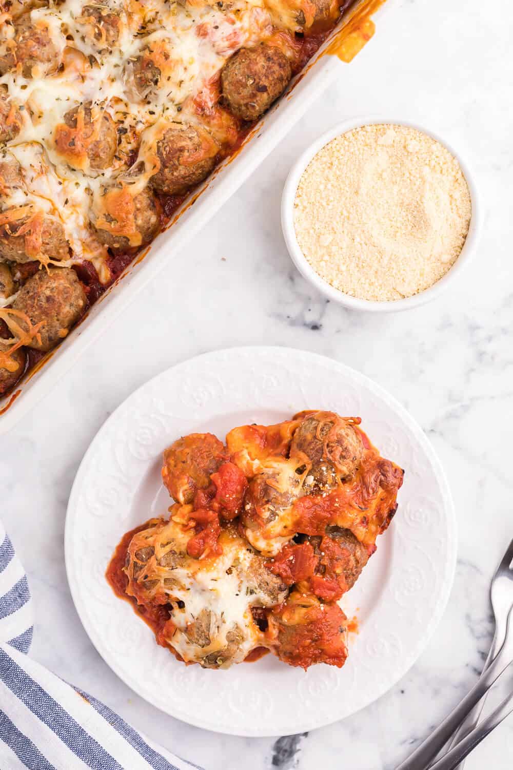 Meatball Sub Casserole - Made with convenient ready-made ingredients, this casserole tastes just like a meatball sub from your favourite sub shop!