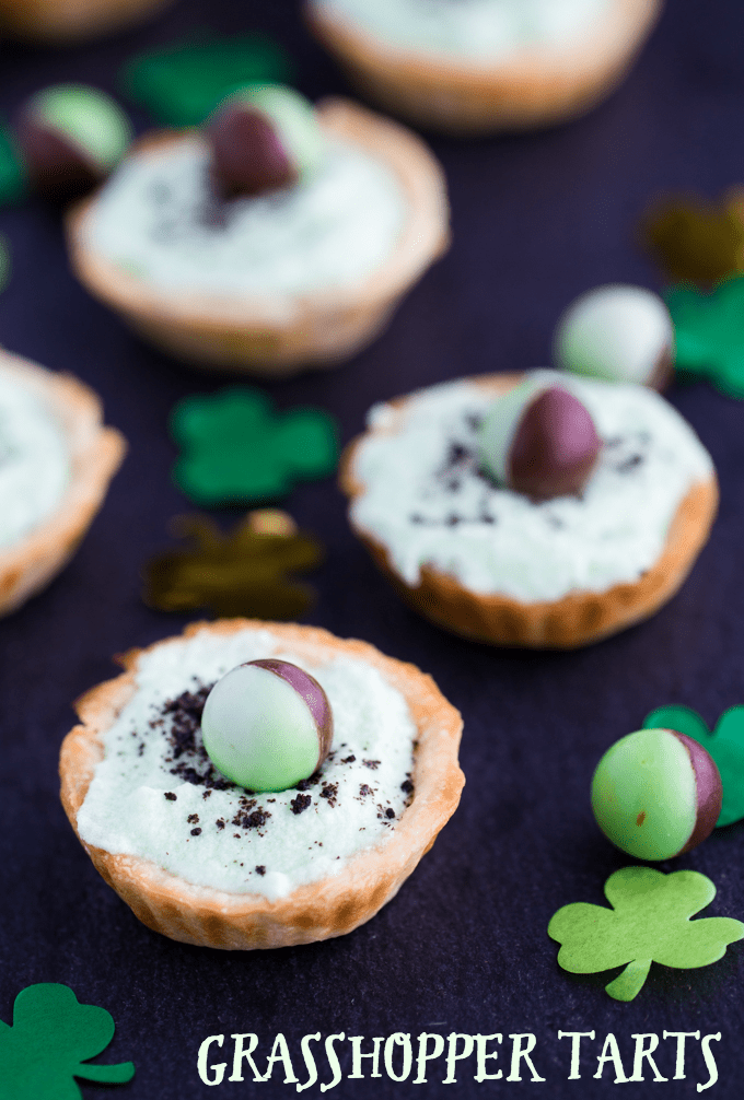 Grasshopper Tarts - Made for mint chocolate chip lovers! These adorable, minty mini tarts are perfect for St. Patrick's Day or a birthday.