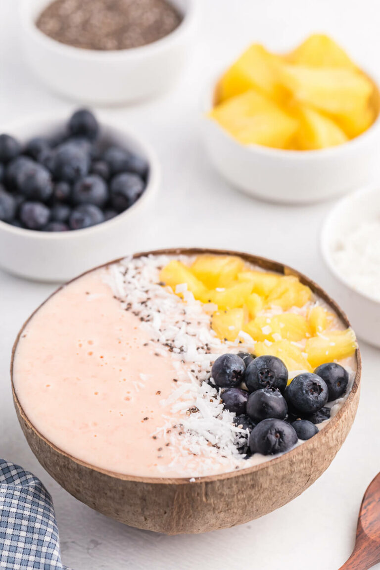 Grapefruit Smoothie Bowl