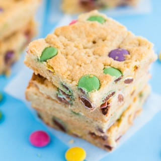 Smarties Blondies