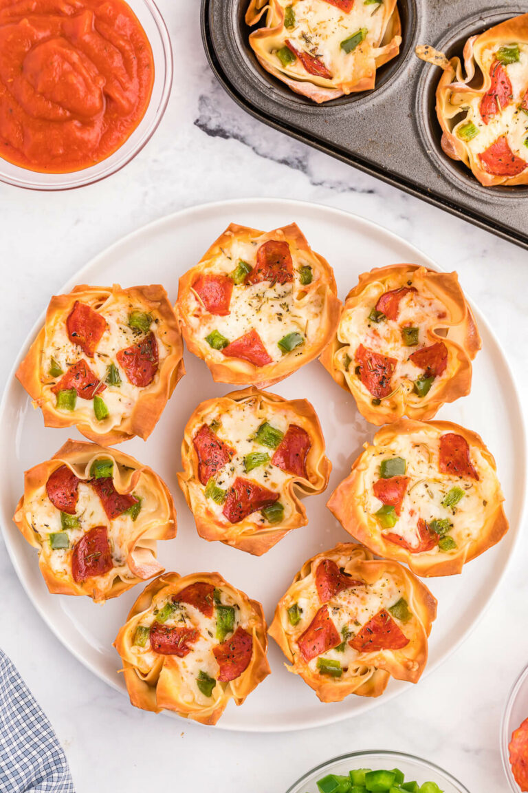 Pizza Wonton Cups