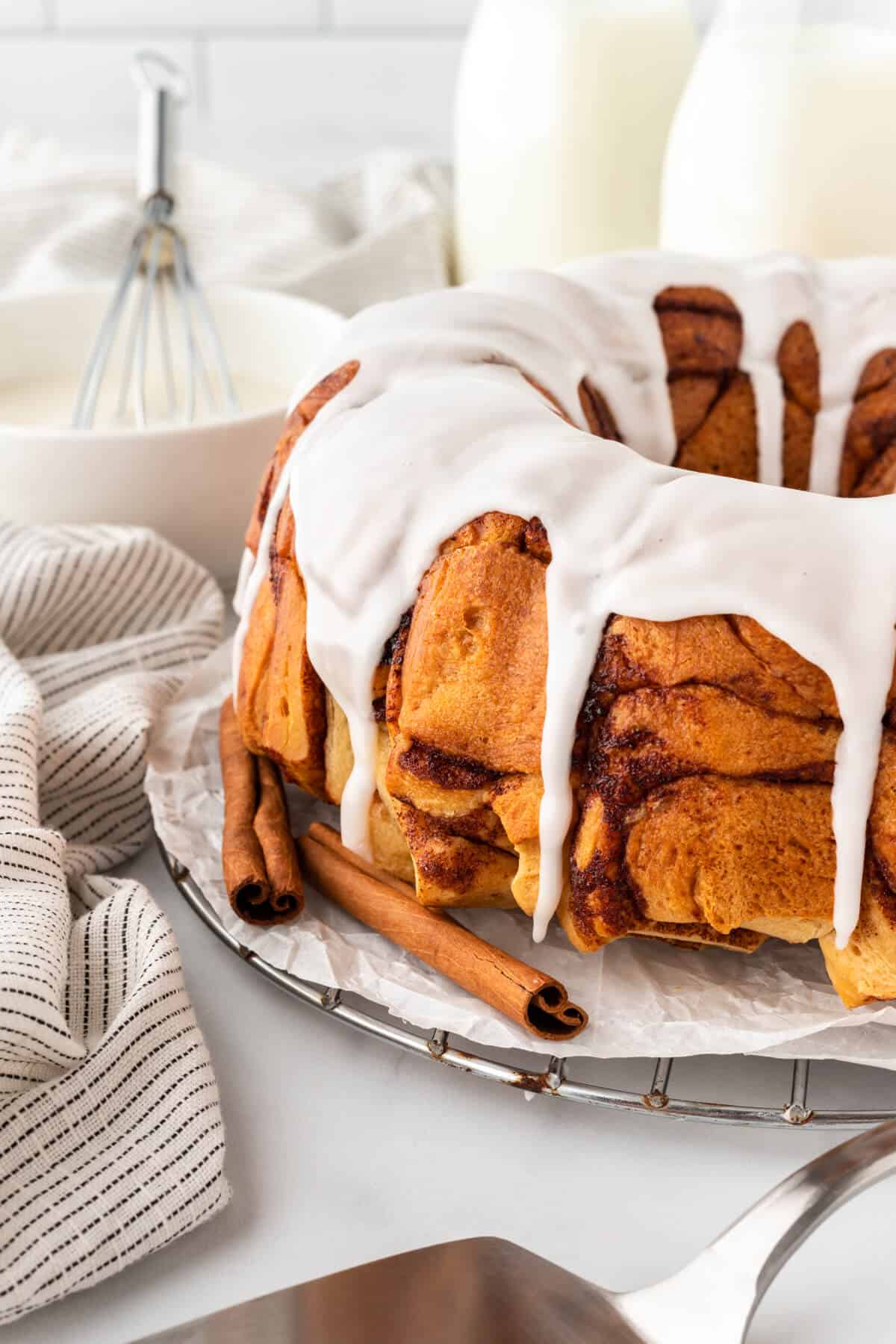 Cinnamon roll monkey bread on a platter.