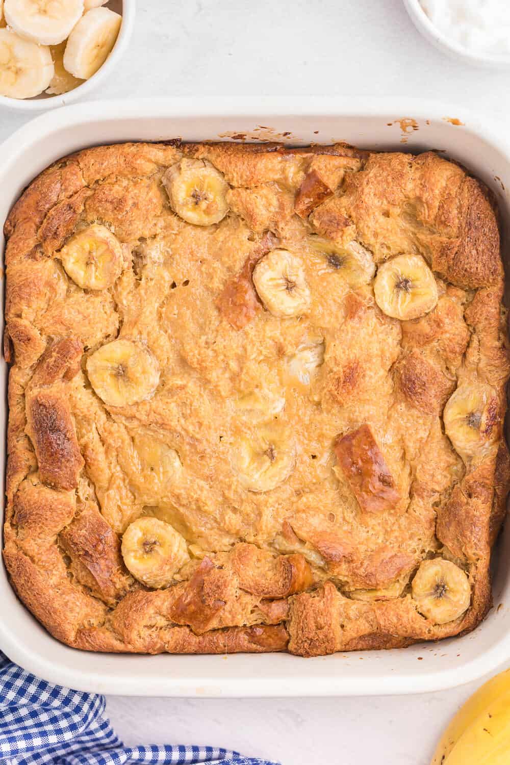 Banana Bread Breakfast Casserole - Use up your brown bananas and leftover bread in this crowd-pleasing breakfast recipe! It comes together in 10 minutes, bakes for 1 hour and is a recipe you'll find yourself making again and again.