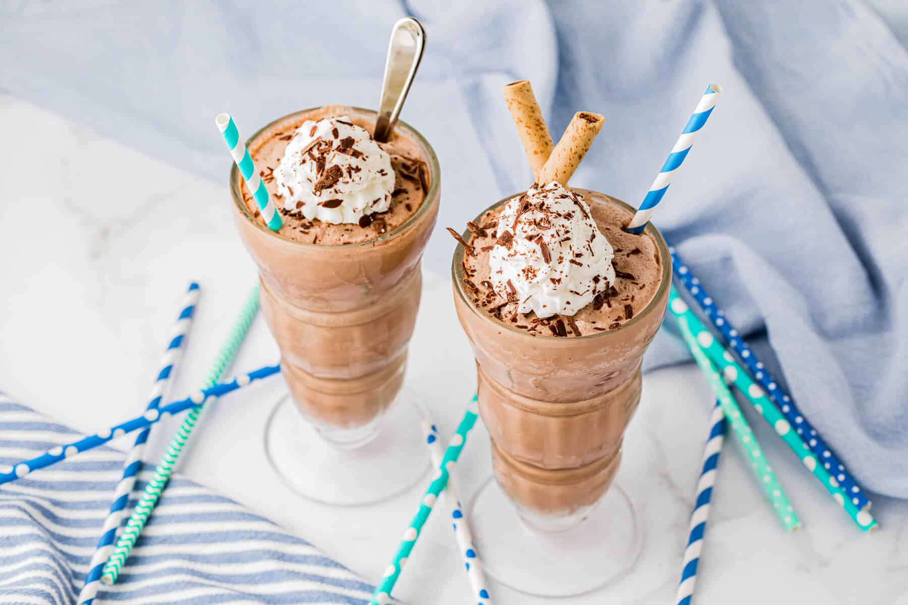 Two nutella coffee milkshakes.