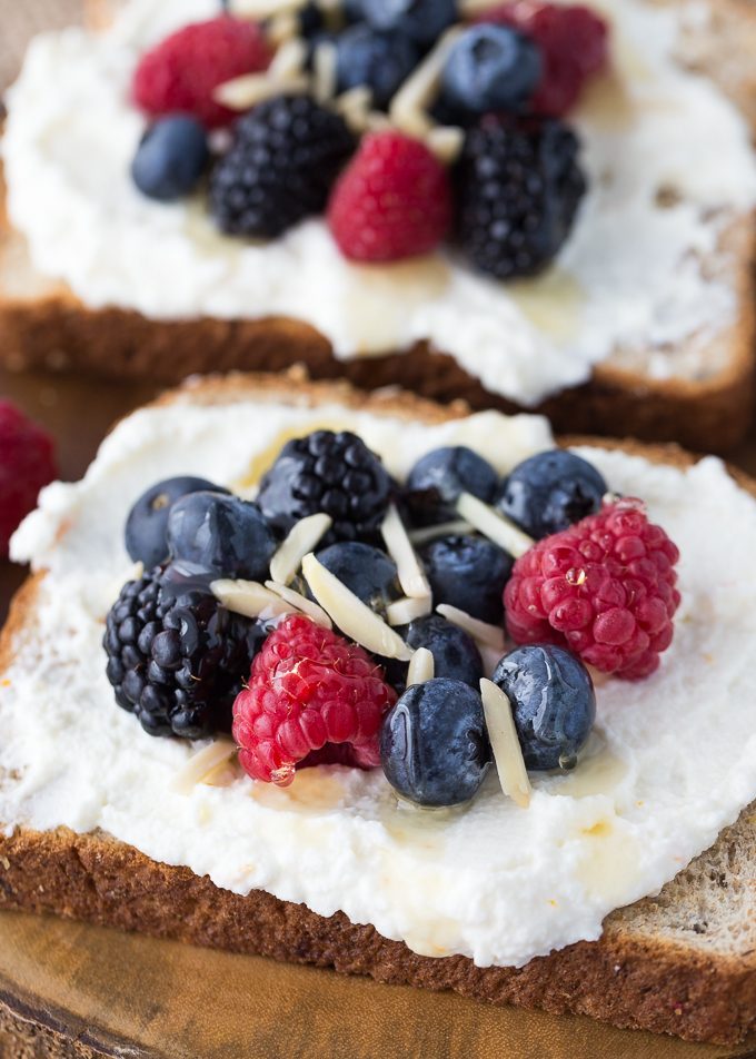 Sunrise Power Berry Pulse Toast - This protein-packed pulse bread, with delicious and creamy ricotta layer with citrus and sweet berries is a healthy and filling way to start the day.