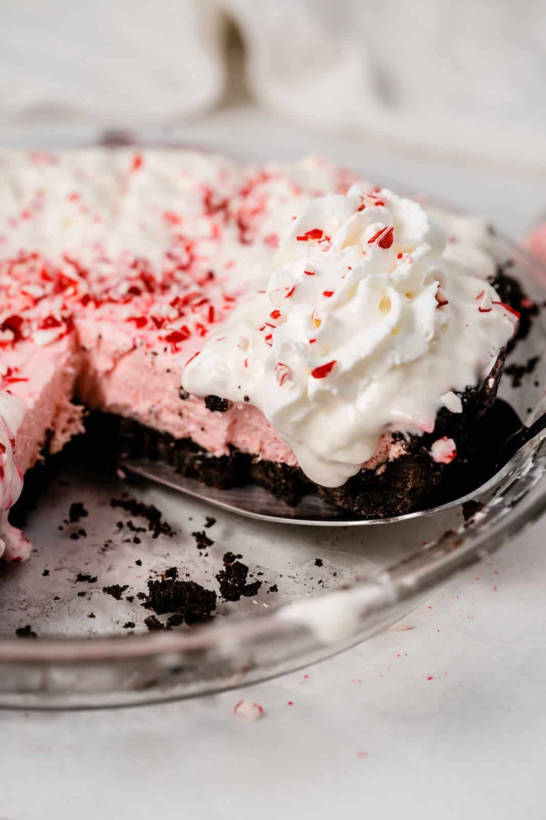 picture of a serving piece of peppermint pie