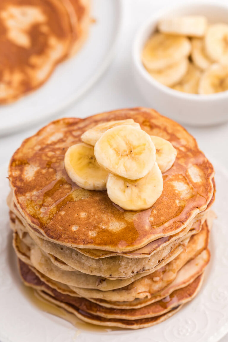 Cinnamon Banana Pancakes