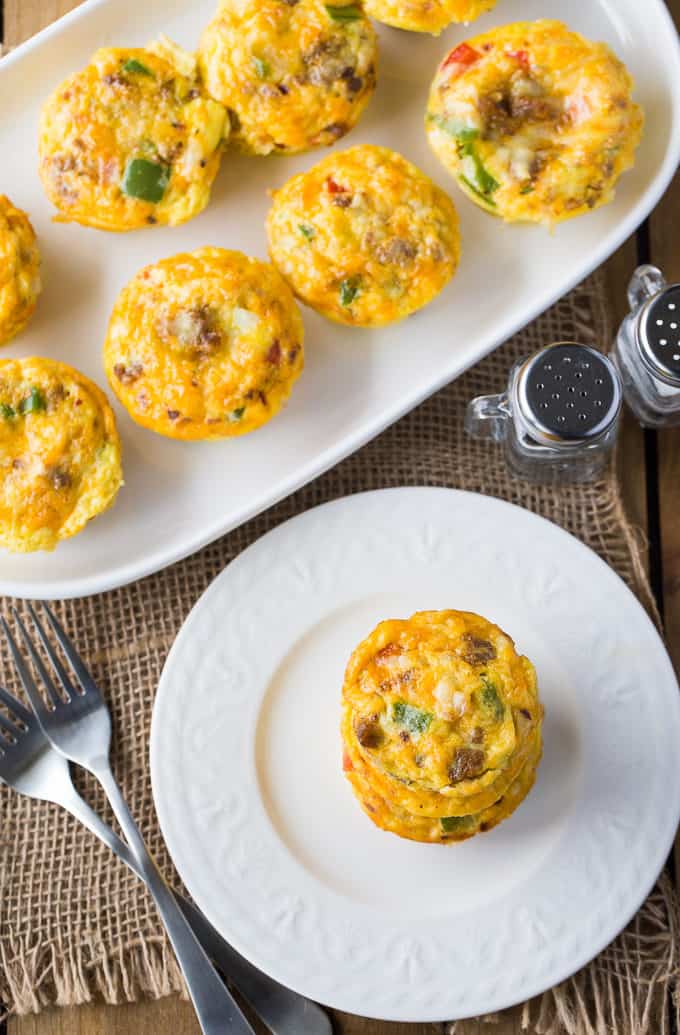 Spicy Egg Muffins - Prepare for a flavour explosion! This bite-sized breakfast packs a spicy punch and is super easy to whip up.