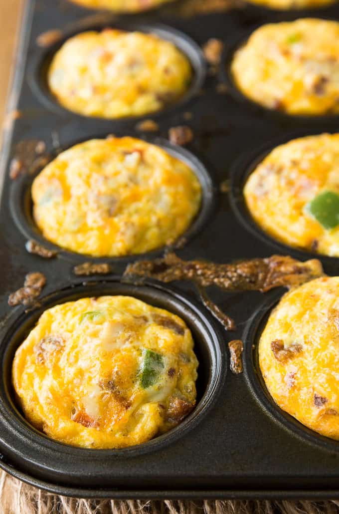 Spicy Egg Muffins - Prepare for a flavour explosion! This bite-sized breakfast packs a spicy punch and is super easy to whip up.
