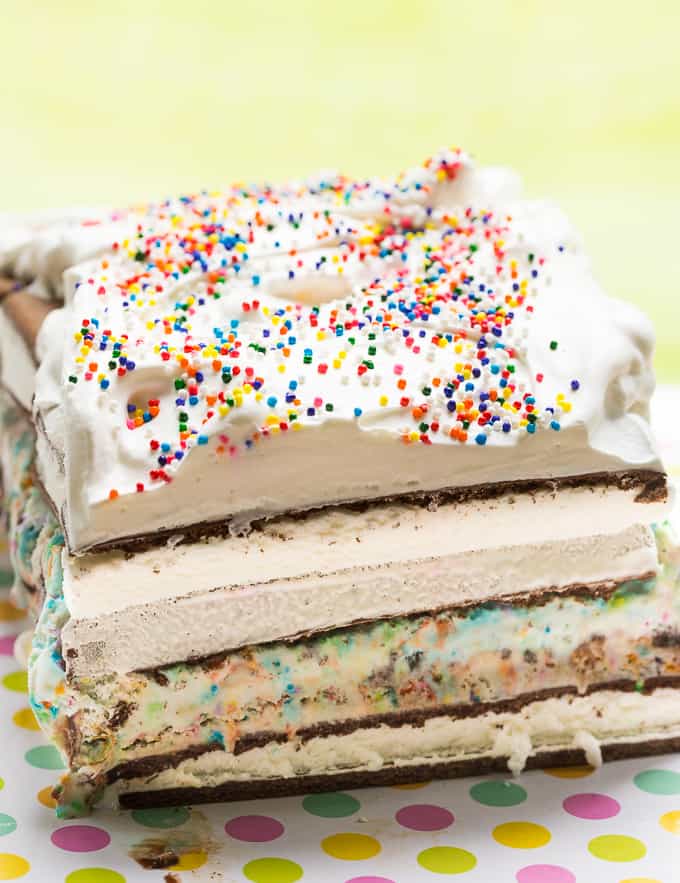 Celebrate Summer with Ice Cream Desserts