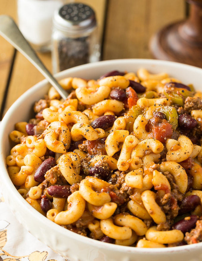 Chili Macaroni - Simple to make and so delicious to eat! This hearty comfort food will become a new family fave.