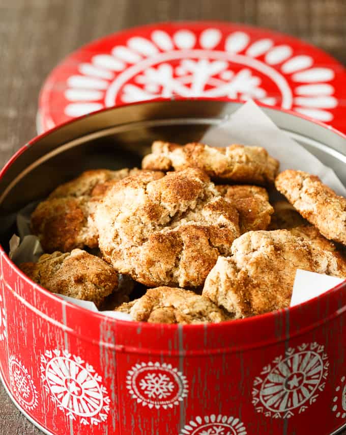 Snickerdoodles - These Christmas cookies will be an instant hit this holiday season! 