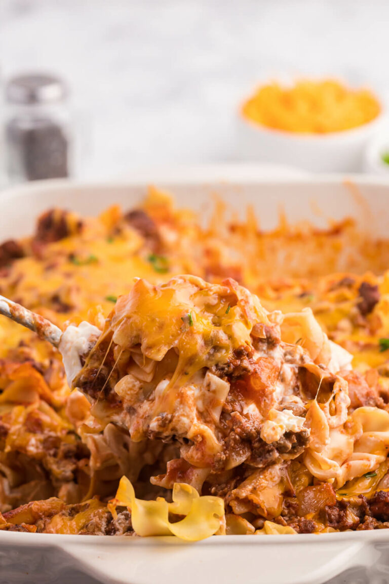 Cheesy Hamburger Supper - This casserole might remind you of a lasagna. It has the same cheesy tomato flavours, but the addition of cream cheese makes it even better!