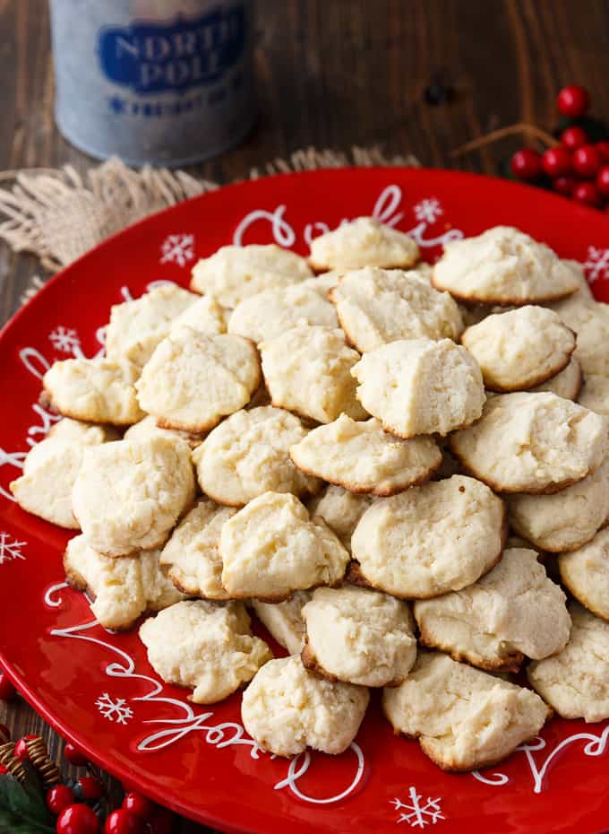 Cream Cheese Cookies - This creamy cookie recipe makes a big batch perfect for holiday gifting. Easy and delicious! If you like shortbread cookies, try this recipe.