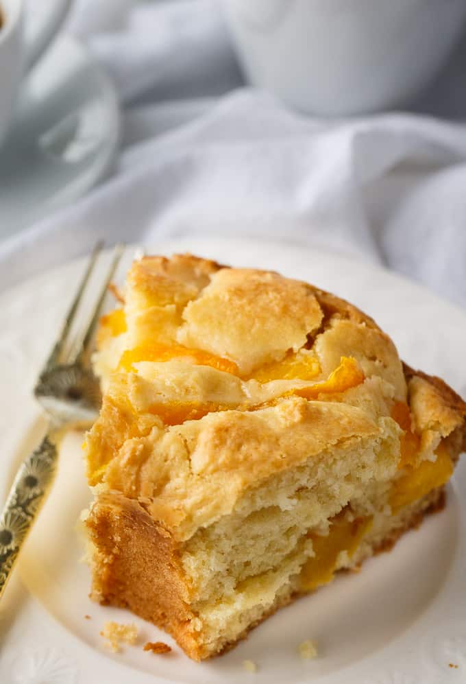 Peach Coffee Cake - A fruity cake that's great for breakfast or a snack. No fresh peaches required for a year-round treat.