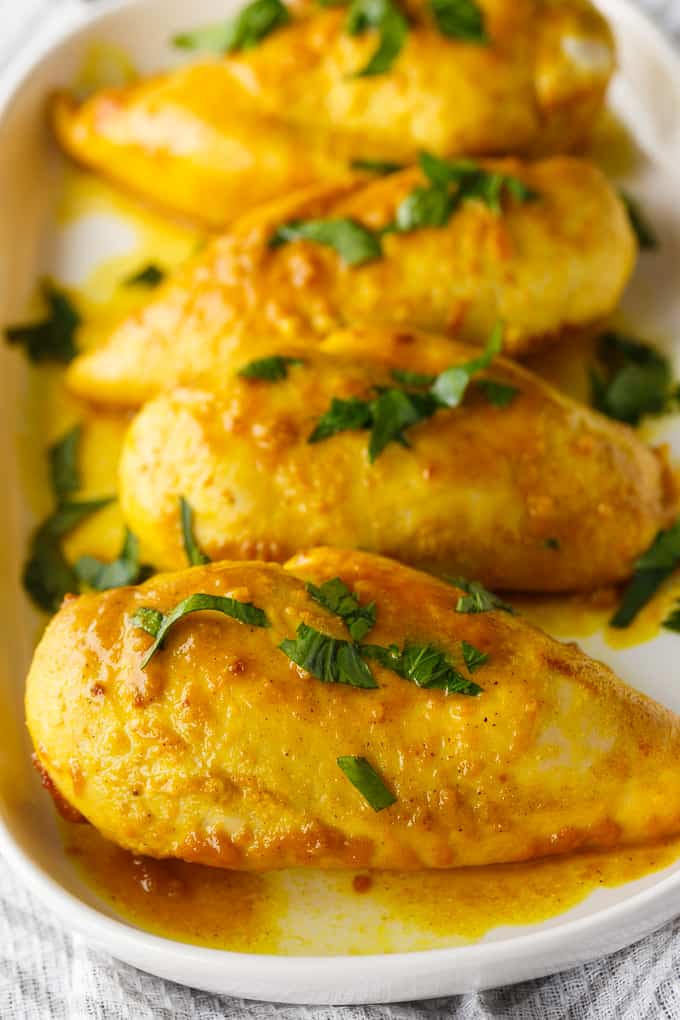 Honey Curried Chicken - The best vintage dinner recipe! Dress up your chicken breasts in a sweet and savory curry sauce with a little kick.