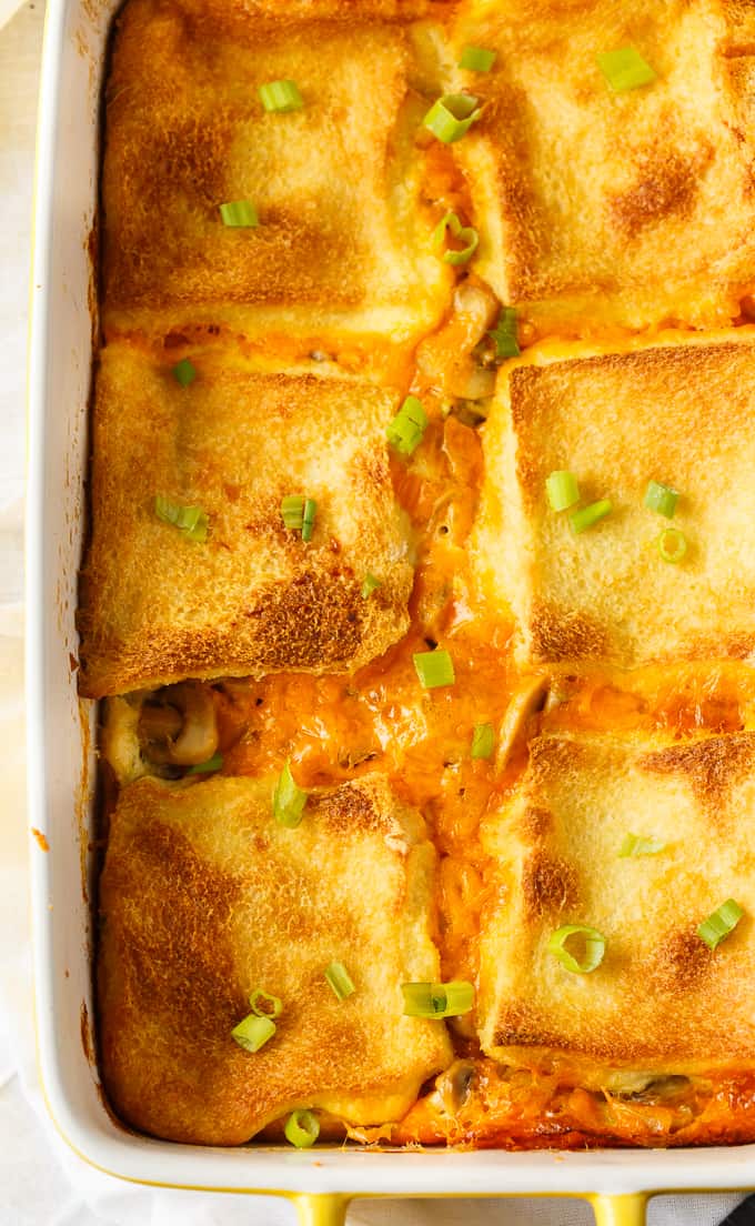 Overnight Bacon Breakfast Casserole - Prep this easy breakfast casserole the night before and bake it in the morning. Made with loads of bacon, mushrooms and cheese!
